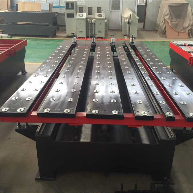 數控(kong)剪闆送料(liao)機的安全(quan)操作規程(cheng)