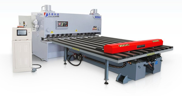 剪闆機(ji)送料架