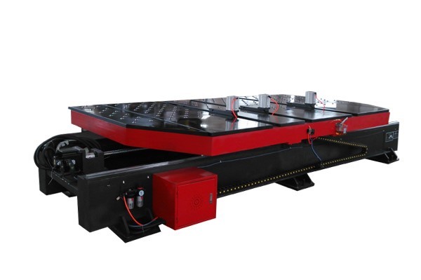 用戶應(ying)該怎樣選(xuan)擇适合自(zi)己的數控(kong)送料機